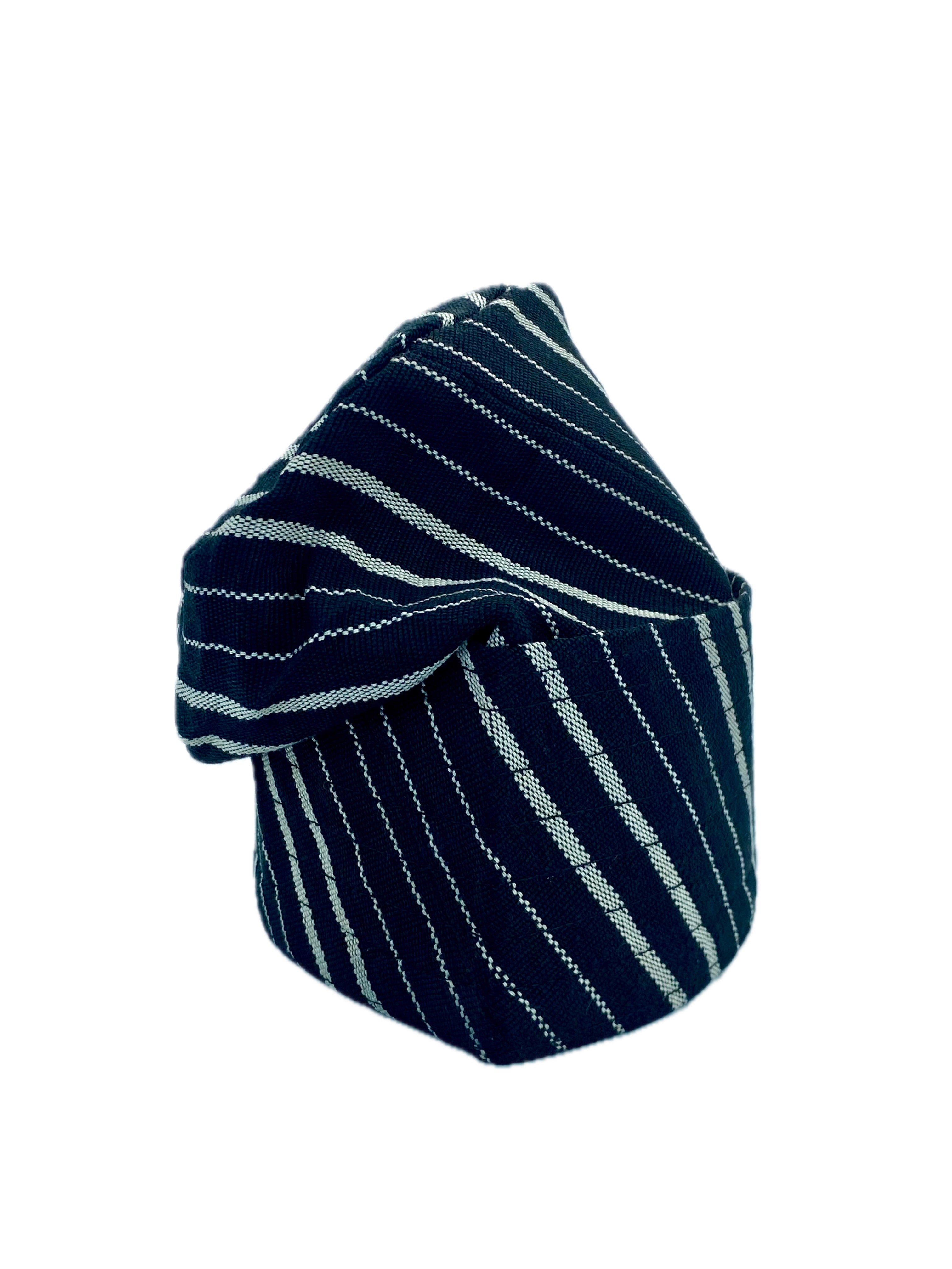 Black & White Yoruba Fila – Multi-Stitch Base