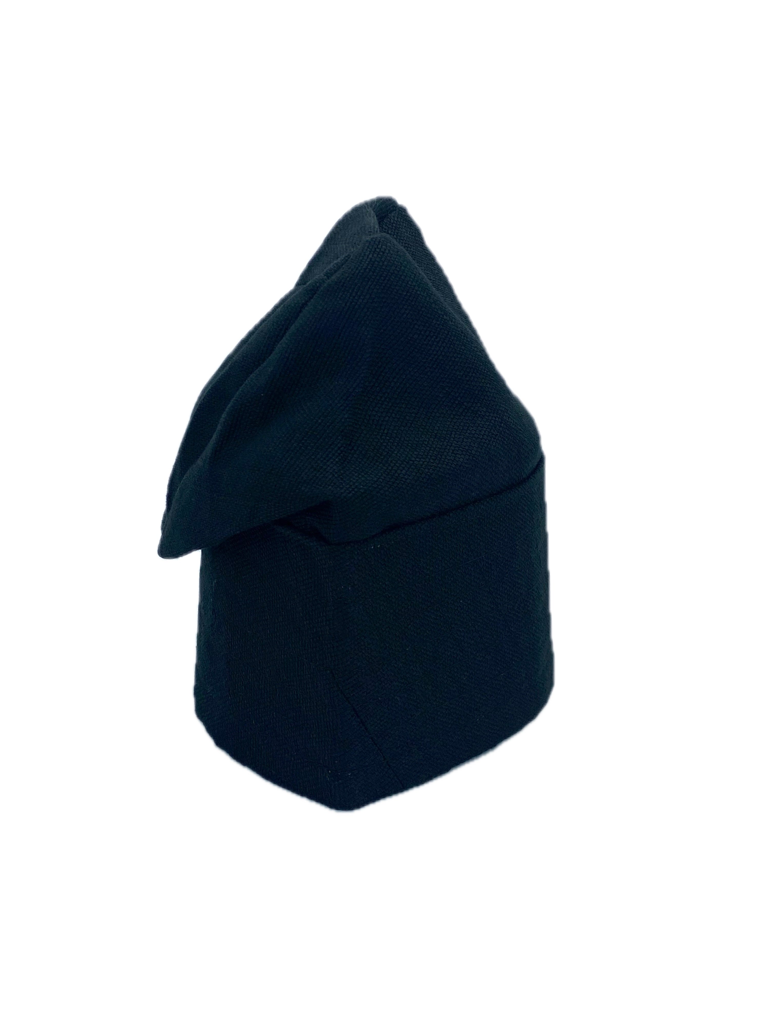 Black Yoruba Fila – Multi-Stitch Base
